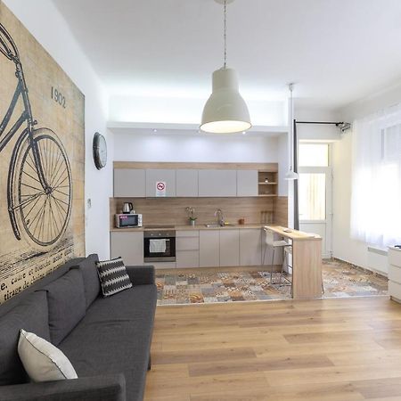Acacia Apartments Βουδαπέστη Εξωτερικό φωτογραφία